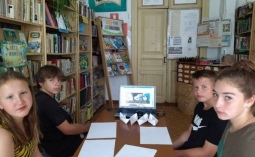 В Карамышской сельской библиотеке прошел час памяти для подростков 